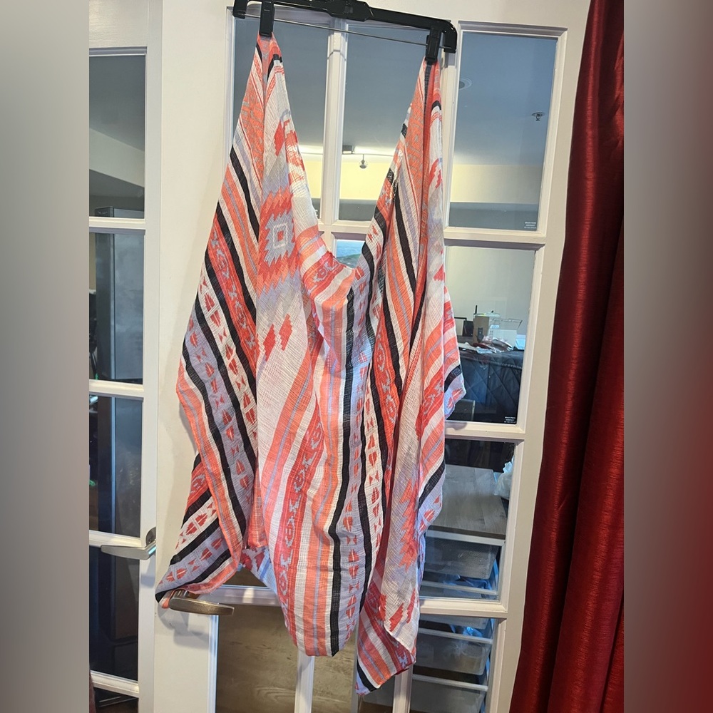 Tribal Print Scarf in Red and Black